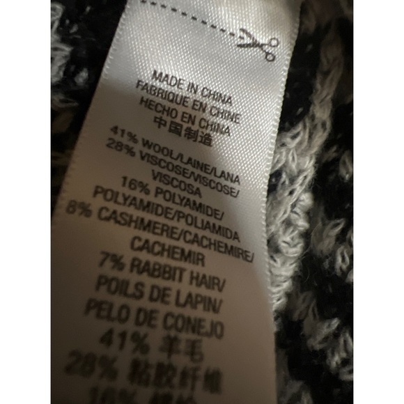 Juicy COUTURE Y2K BLACK & WHITE CARDIGAN - SIZE XS - Picture 5 of 5